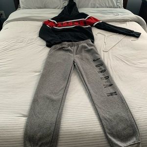 Authentic Air Jordan Boys jogger set: Size 12-13YO